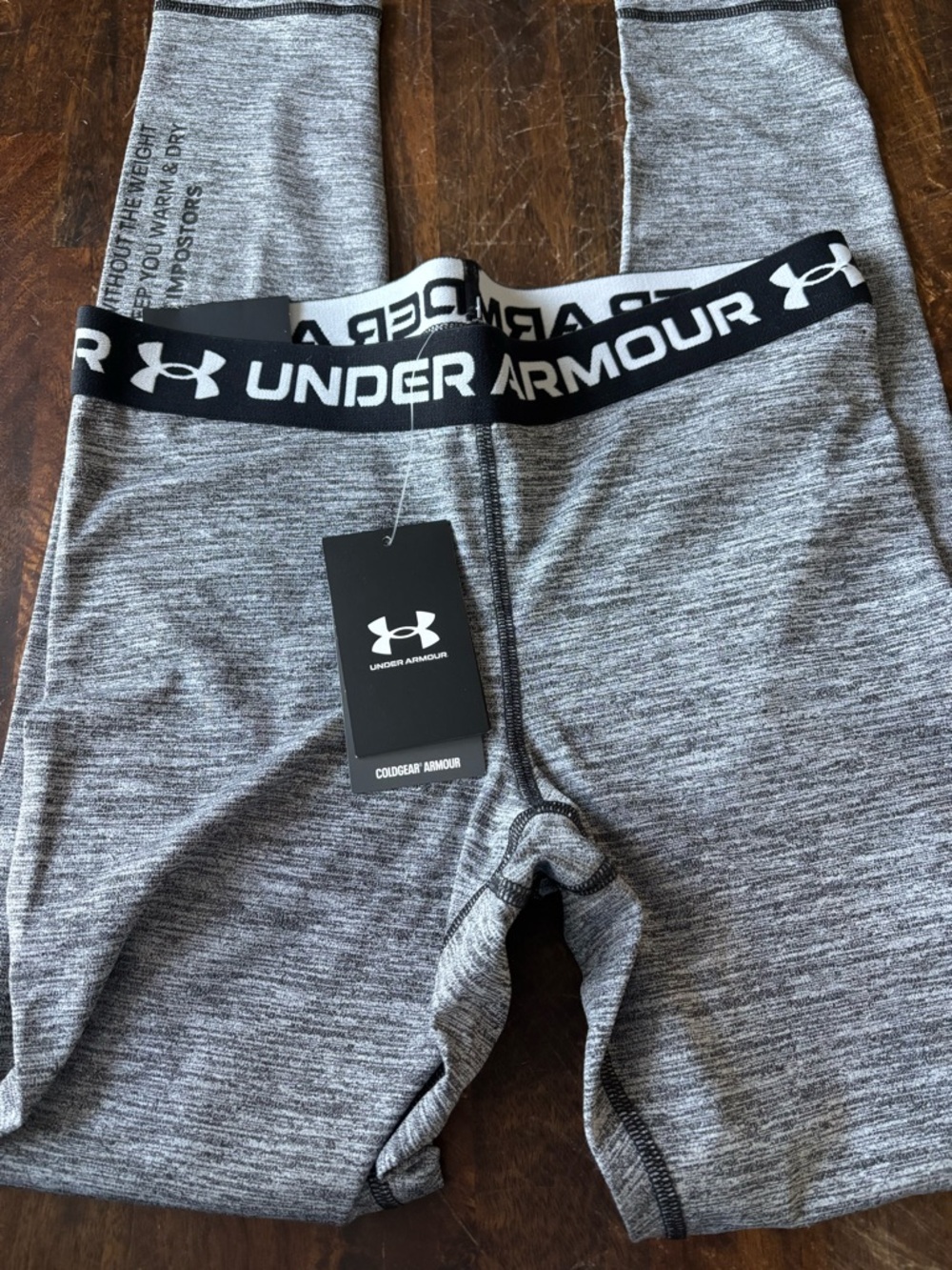 Under Armour UA Cold Gear Twist Leggings- Compression - sz Med - NWT